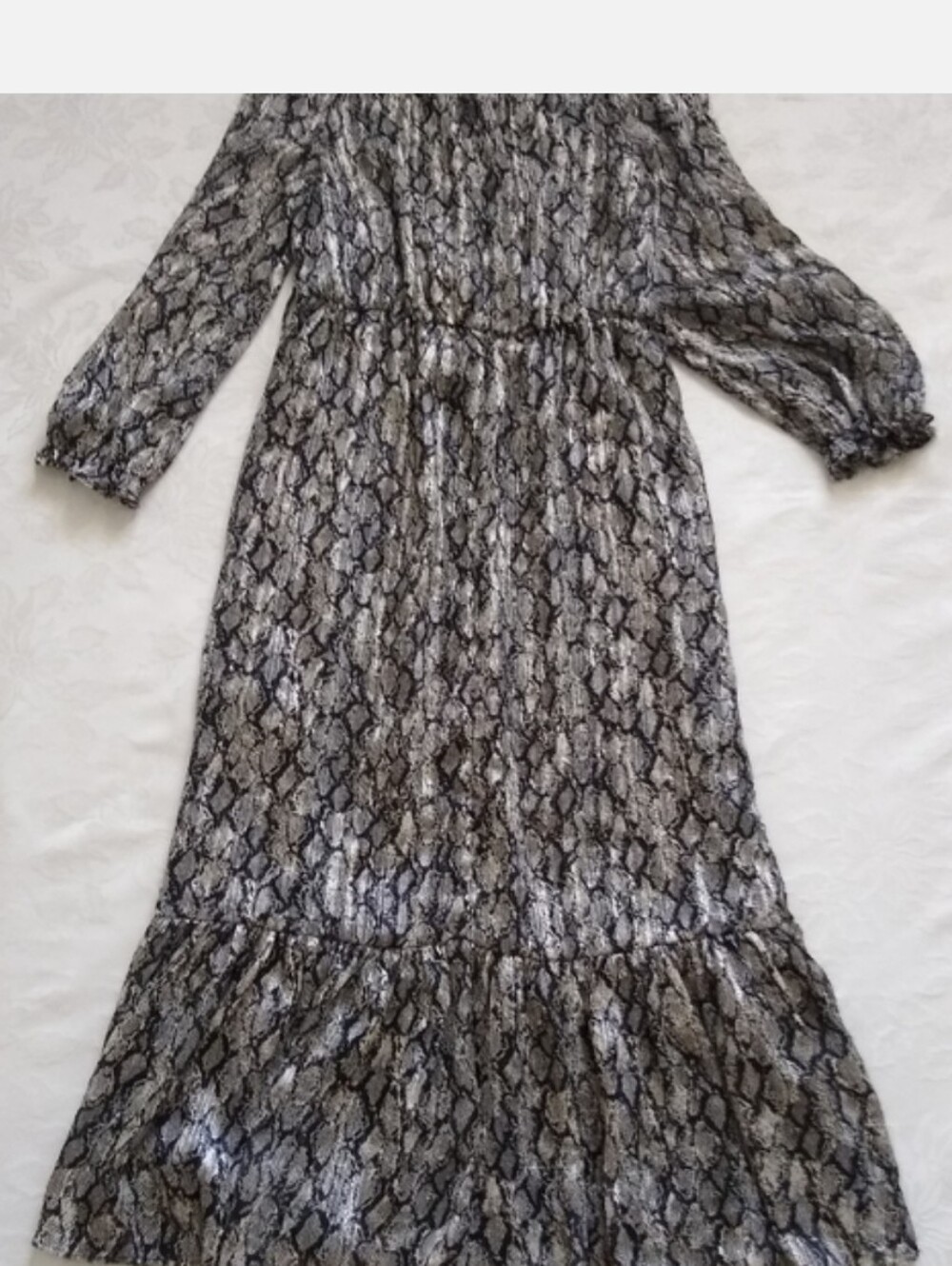 Snakeskin balloon Long sleeves ruffle neck Animal Print Zara